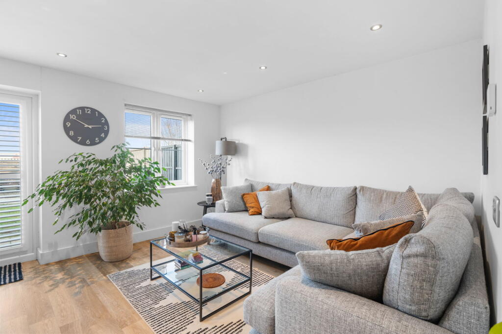 Additional image 5 of Tiptofts Lane, Saffron Walden