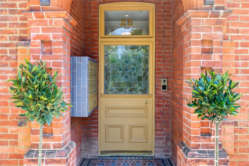 Preston Park Avenue, Brighton, BN1