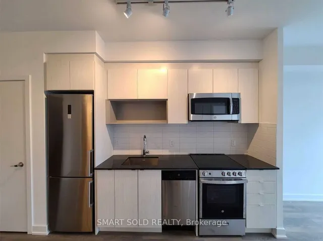 Additional image 7 of 630 Greenwood Ave Unit 208