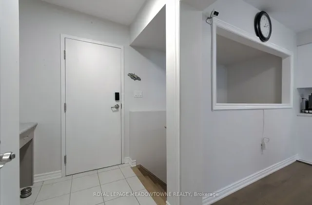 Additional image 25 of 200 Veterans Dr Unit 25