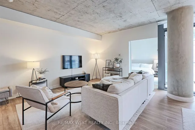 Additional image 6 of 650 King St Unit 409