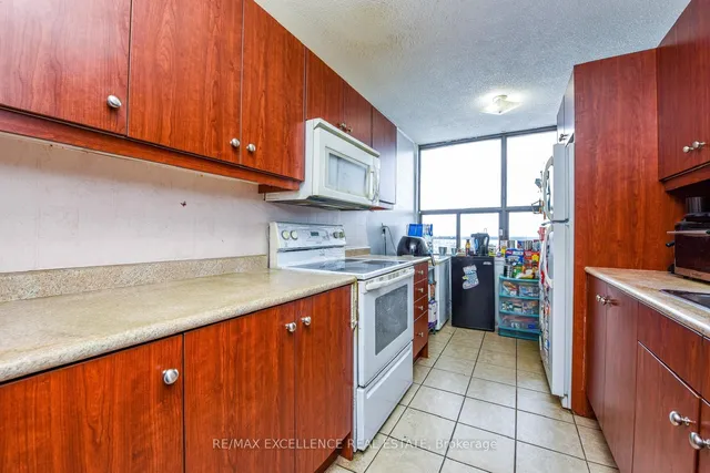 Additional image 26 of 17 Knightbridge Rd Unit 1907