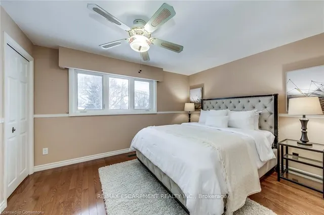 Additional image 29 of 2377 Barclay Rd