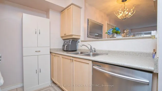 Additional image 21 of 700 Humberwood Blvd Unit 1027