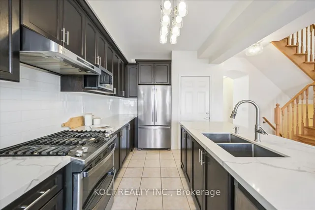 Additional image 19 of 40 Military Cres