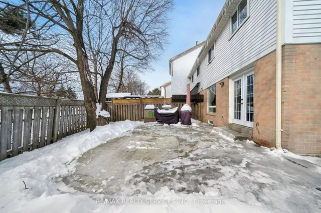 Additional image 2 of 94 Courtleigh Sq