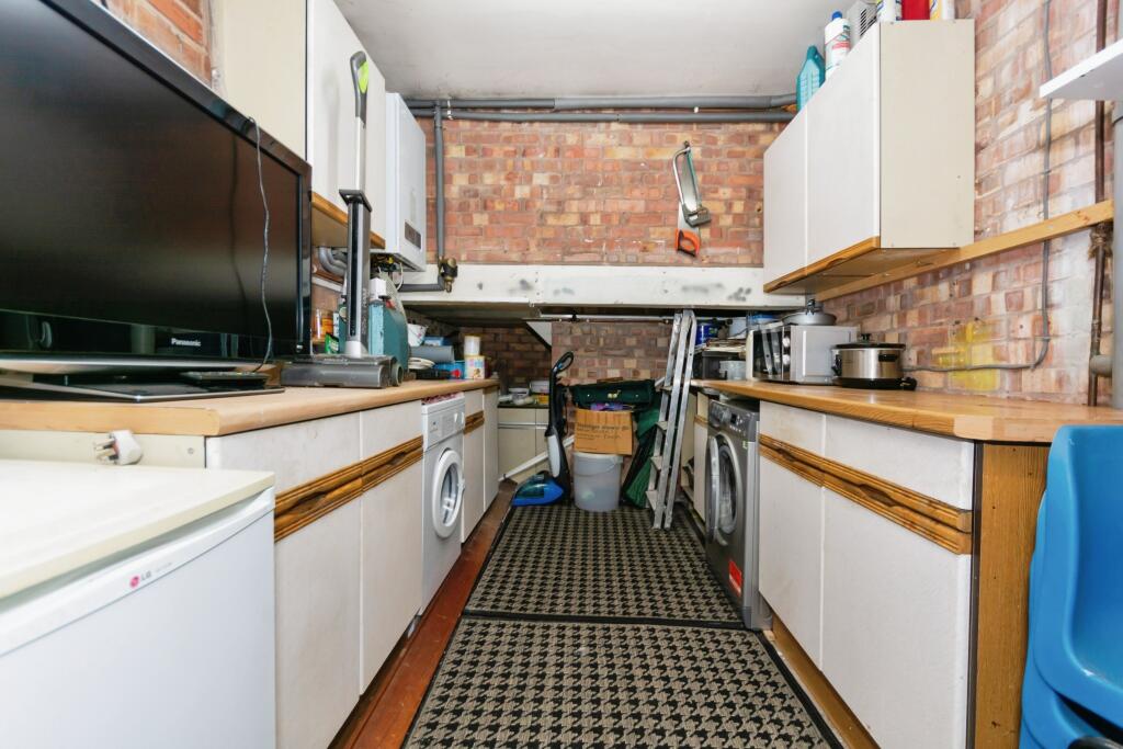 Additional image 12 of Ashorne Close, Hall Green, Birmingham, West Midlands, B28