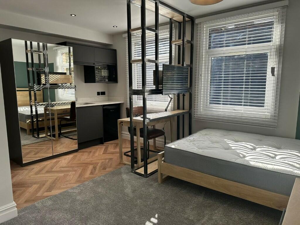 Reservoir Road, Birmingham, B16