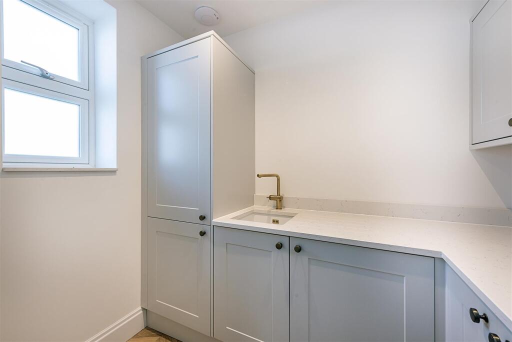 Additional image 4 of Sauncey Avenue, Harpenden