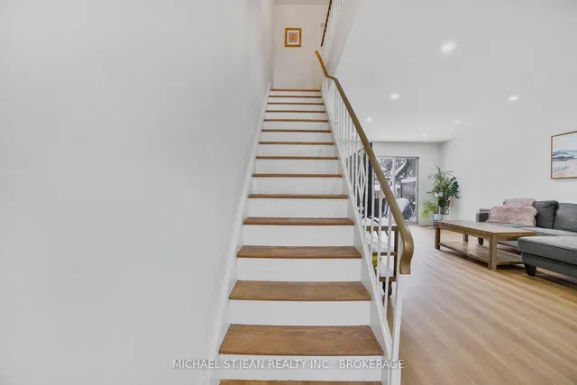 Additional image 16 of 621 Francis Rd