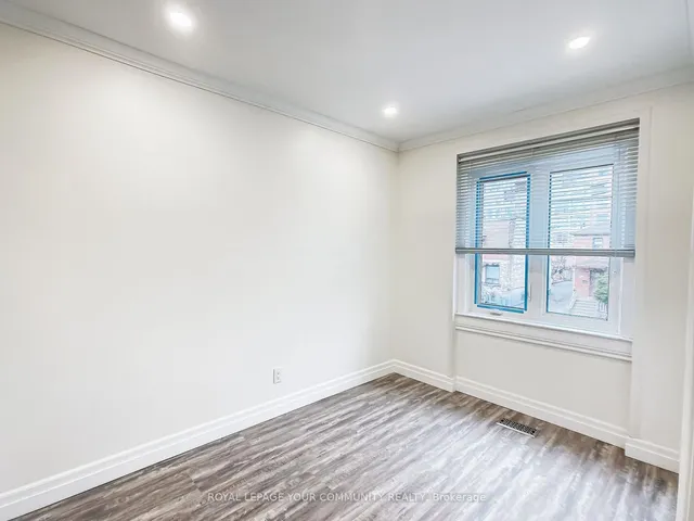 Additional image 36 of 1623 Keele St