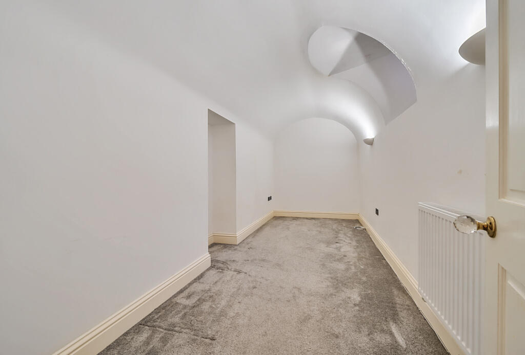 Additional image 13 of Pembroke House, Brunswick Square, Bristol, BS2