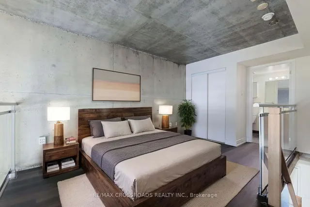 Additional image 16 of 954 King St Unit 526