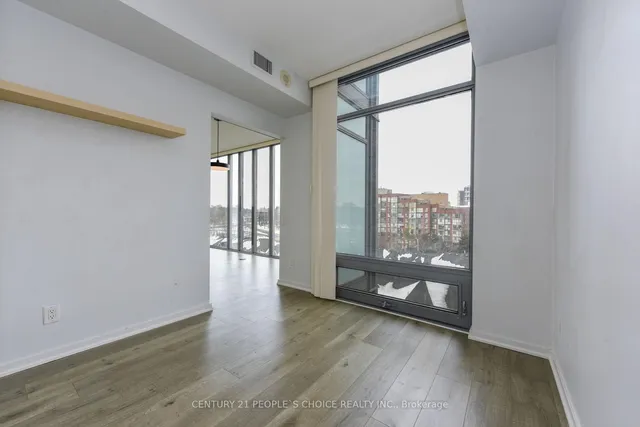 Additional image 7 of 105 The Queensway Unit 610