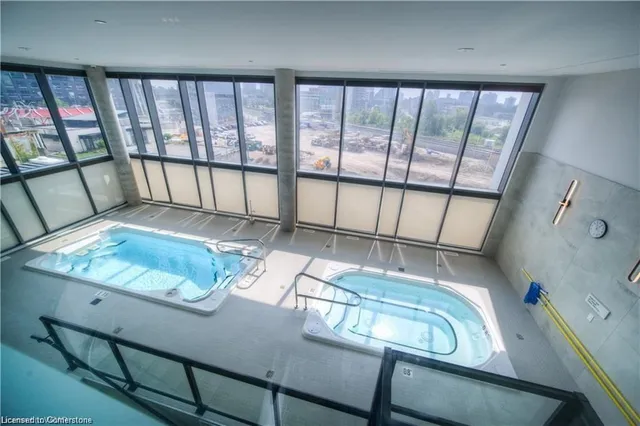 Additional image 22 of 15 Wellington St Unit 2405