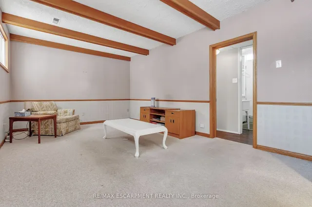 Additional image 32 of 3099 Northview Cres