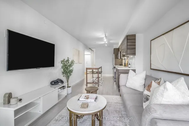 Additional image 12 of 525 Adelaide St Unit 1622