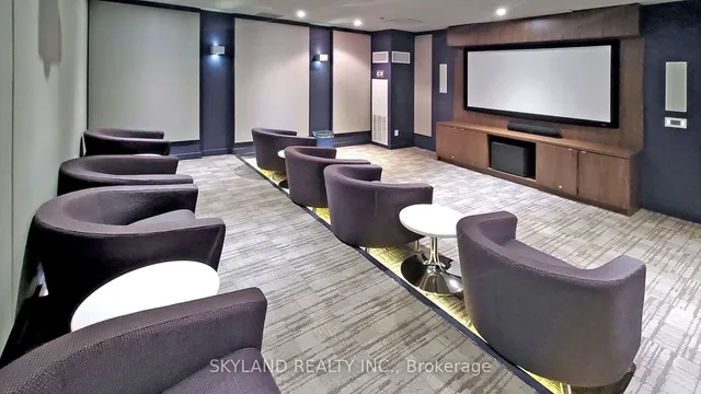 Additional image 26 of 19 Singer Crt Unit 1618