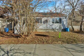 Additional image 3 of 5032 - 50 Ave