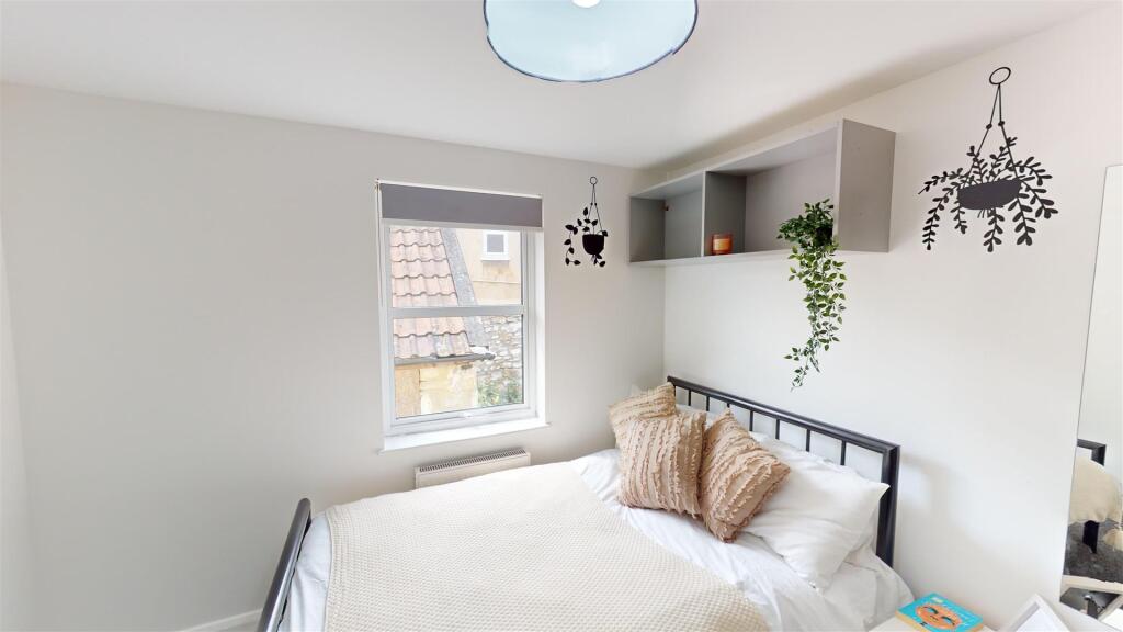 Additional image 10 of F3, 8 Piccadilly Place