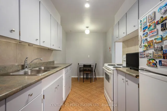 Additional image 28 of 180 Markham Rd Unit 915