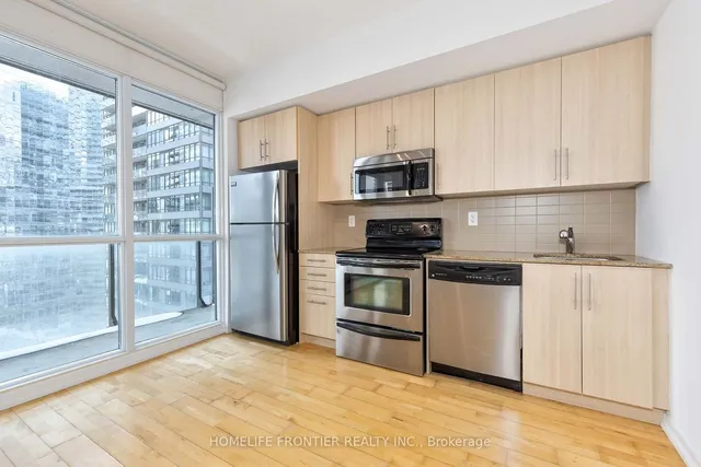 Additional image 12 of 65 Bremner Blvd Unit 2111