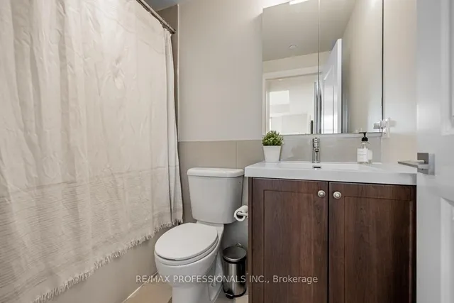 Additional image 19 of 2 Old Mill Dr Unit 417