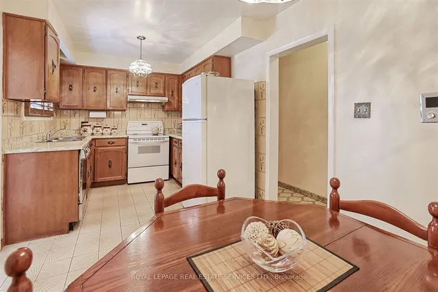 Additional image 8 of 15 Fulwell Cres