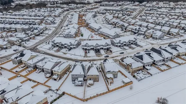 Additional image 46 of 59 Netherwood Rd