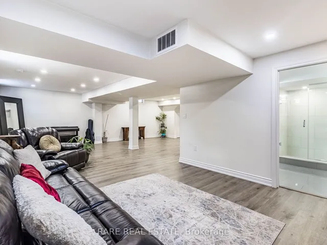 Additional image 38 of 29 Darren Rd