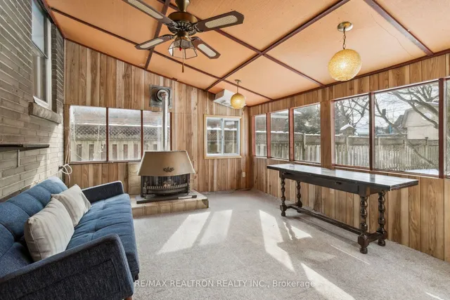 Additional image 30 of 14 Neilson Ave