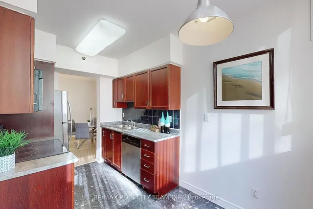 Additional image 19 of 43 Eglinton Ave Unit 205