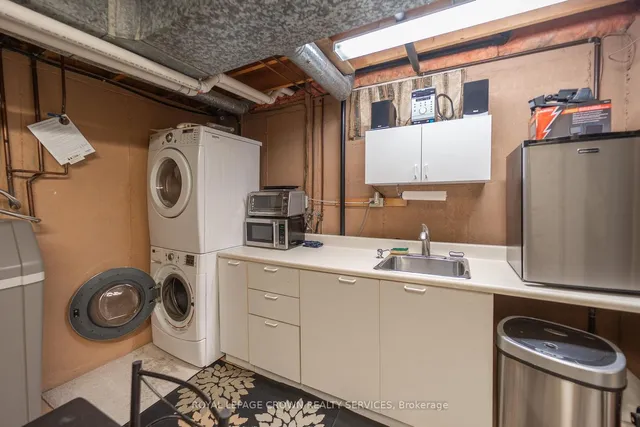 Additional image 23 of 196 Upper Canada Dr