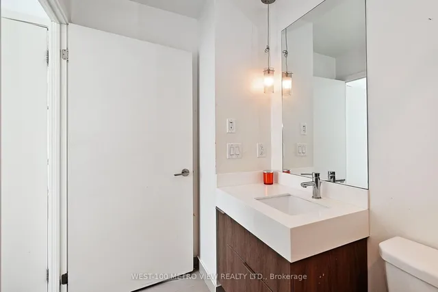 Additional image 25 of 200 Sackville St Unit 703