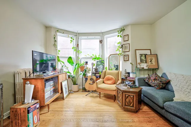 Additional image 6 of 557 Markham St