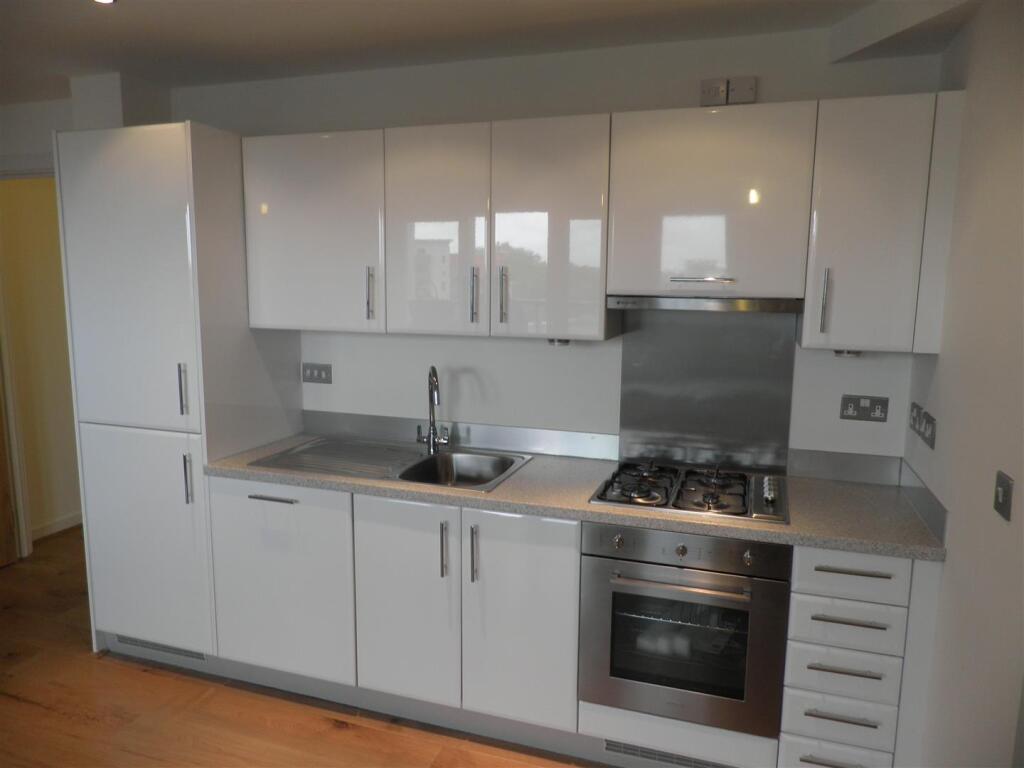 Additional image 15 of Eclipse Apartments, Cabot Circus, Bristol