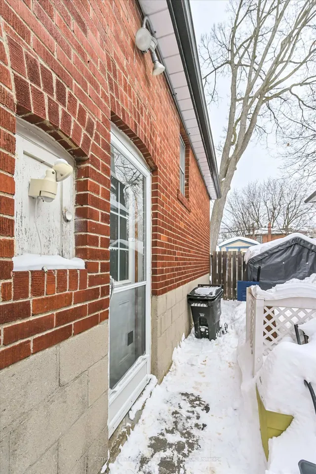 Additional image 26 of 19 Sharpe St