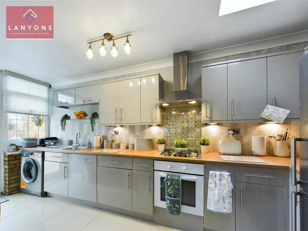 Additional image 5 of Aberrhondda Road, Porth, Rhondda Cynon Taf, CF39