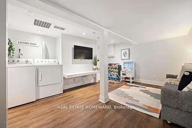 Additional image 20 of 185 Clonmore Dr