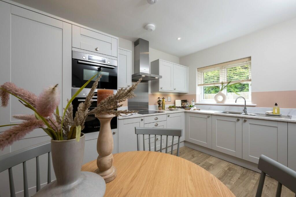 Additional image 9 of Heatherlands, 
Old Brickworks Lane, 
Lewes, 
South Chailey, 
East Sussex, 
BN8 4QD