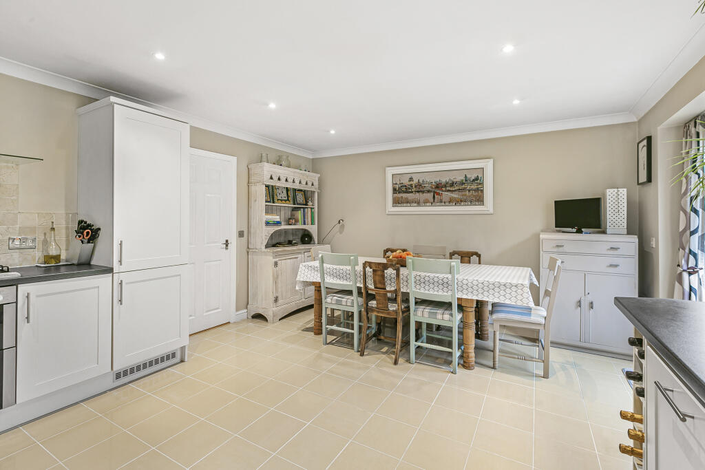 Additional image 7 of Waverley Road, St. Albans, AL3