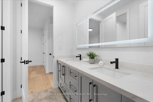 Additional image 27 of 80 Barton St