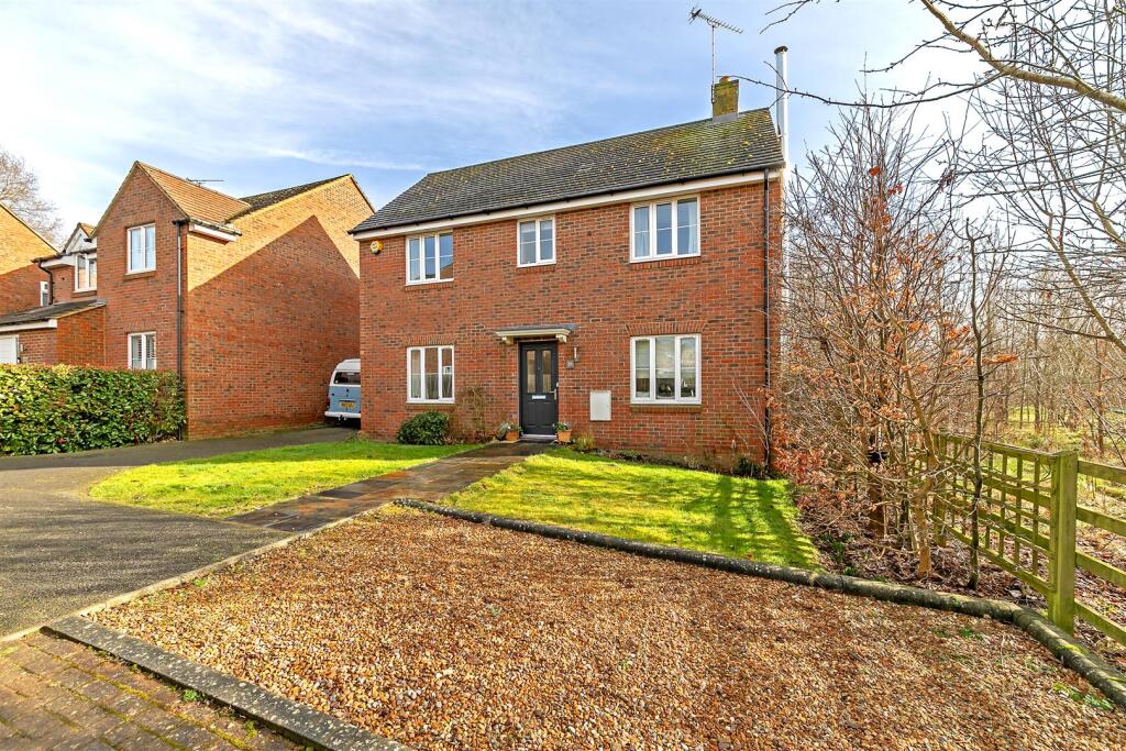 Additional image 31 of Old School Drive, Wheathampstead, St. Albans