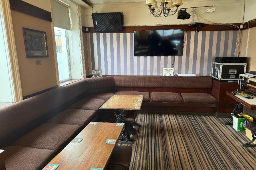 Additional image 4 of Rose and Crown Westgate, Bradford, BD1 3AD