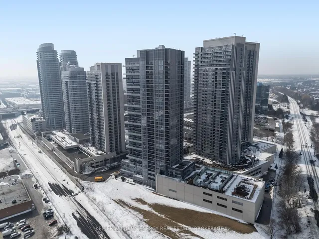 Additional image 18 of 225 Village Green Sq Unit 805