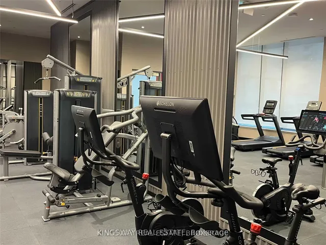 Additional image 21 of 212 King William St Unit 617