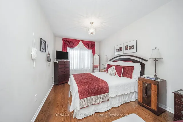 Additional image 14 of 10 Pauline Cres Unit 2