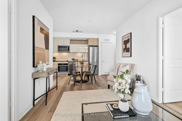 Additional image 11 of 100 Dalhousie St Unit 3001