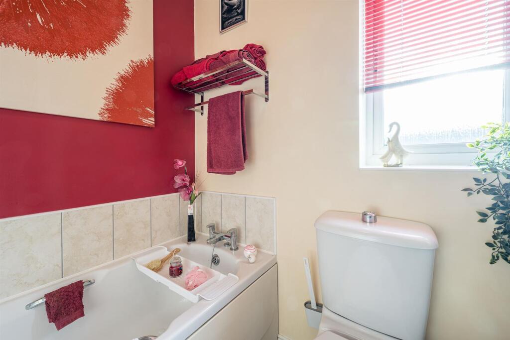 Additional image 9 of Sandwell Grove, Cradley Heath, B64 5DB