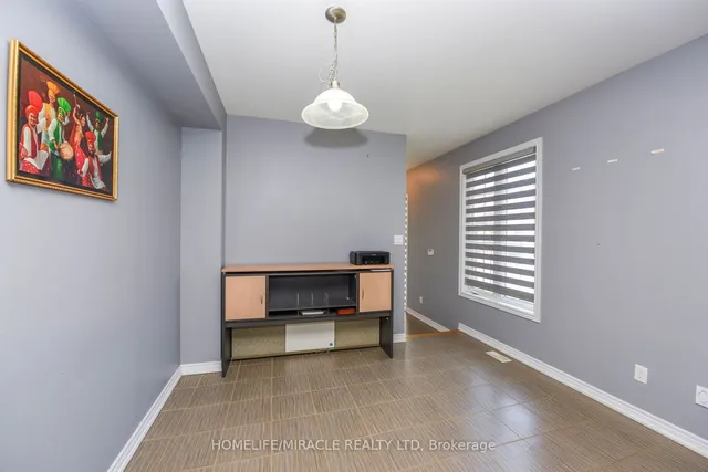 Additional image 14 of 2 Lorenzo Circ